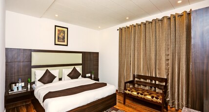 Mohan Palace Dalhousie Room Type - Standard Double Room