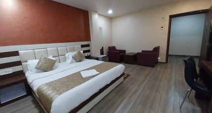 Paradise Convention Bhubaneswar Room Type - Super Deluxe
