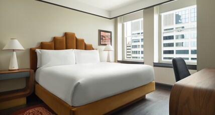 Hotel Indigo NASHVILLE Room Type - 1 King Suite Sofa Bed Hotel Indigo NASHVILLE Room Type - 1 King Suite Sofa Bed
