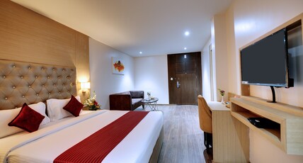 La Sara Pride Room Type - Club Suite Room