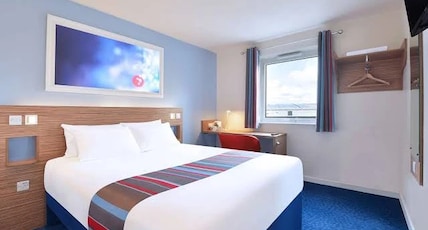 Travelodge London Central Farringdon Room Type - Standard Room Travelodge London Central Farringdon Room Type - Standard Room