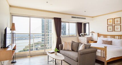 Riverfront Bangkok Room Type - Studio Deluxe Room