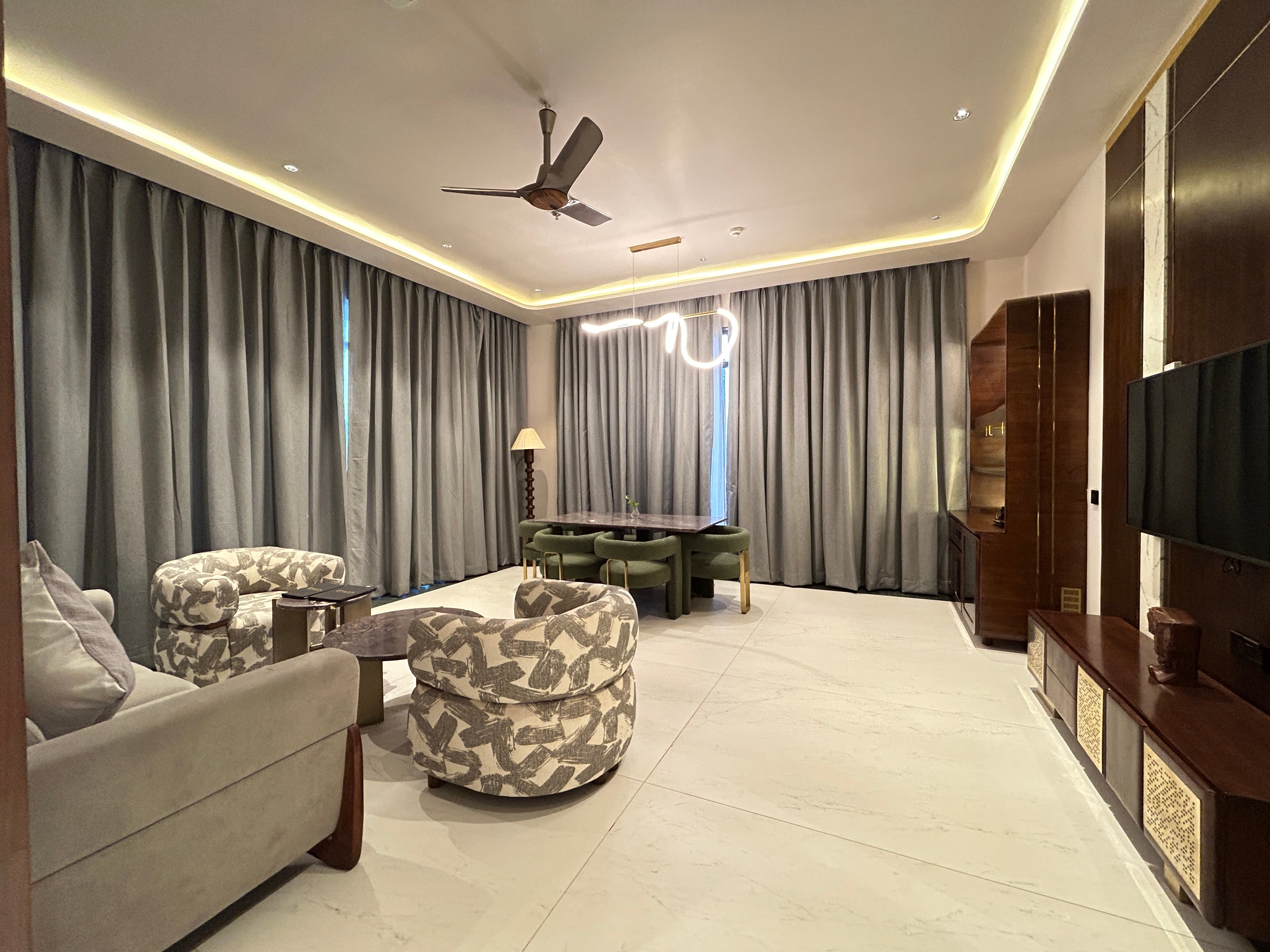 OMAYA SUITES - Tap to explore photos