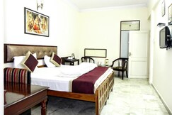 Hotel Kishan Kunj 