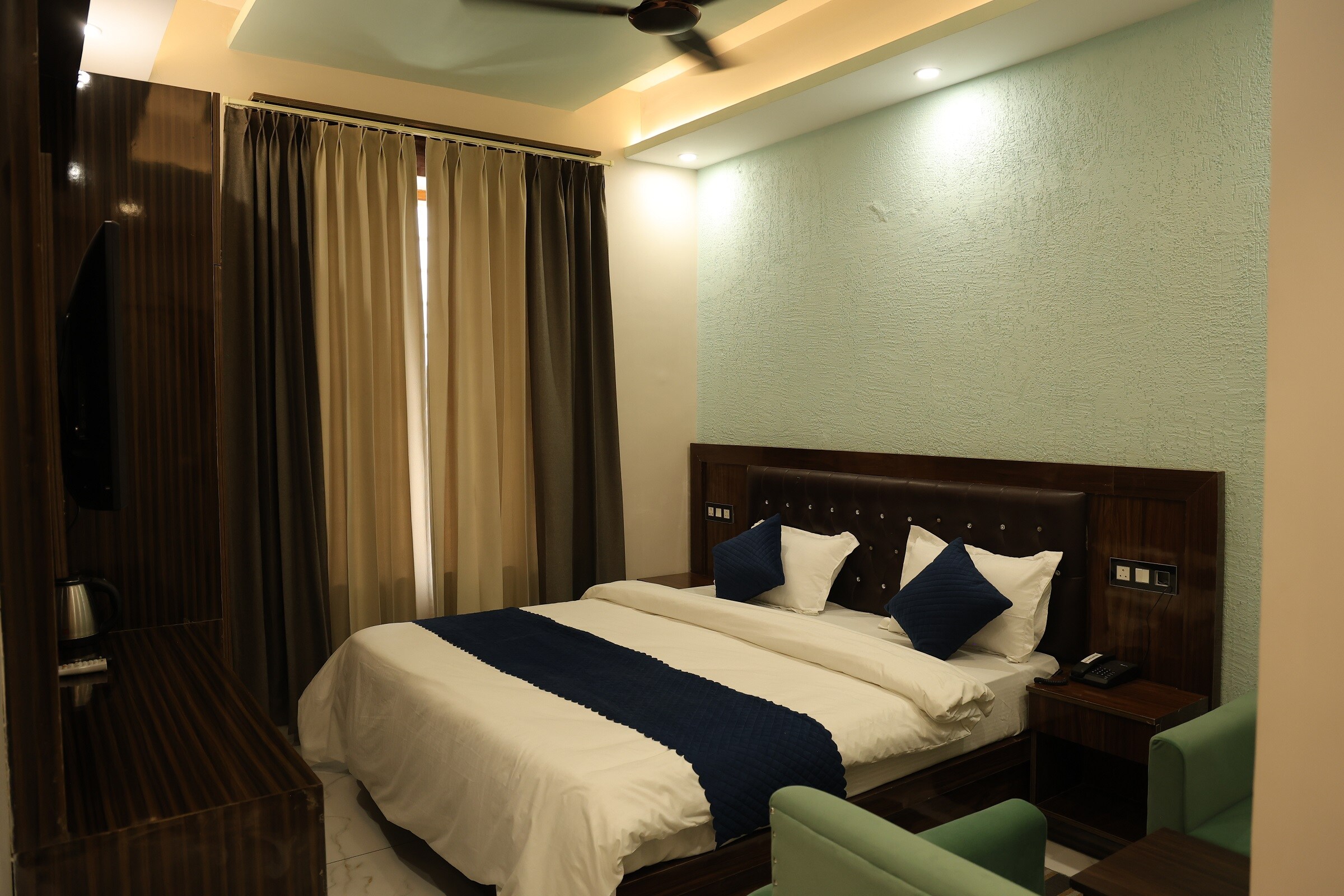 Hotel M Sarthak - Tap to explore photos