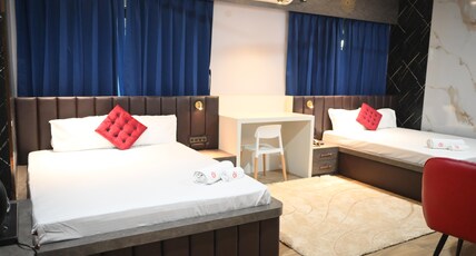 RED ROOF RIO Room Type - R3 Business Suite AC Room with City View RED ROOF RIO Room Type - R3 Business Suite AC Room with City View