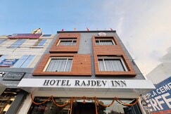 Hotel Rajdev Inn