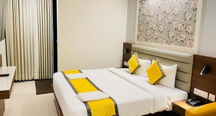 Hotel Sea Bird-3 Room Type - DELUXE ROOM(BACK SIDE BALCONY) Hotel Sea Bird-3 Room Type - DELUXE ROOM(BACK SIDE BALCONY)
