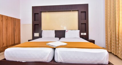 Star Inn Residency Room Type - Non Ac Deluxe.