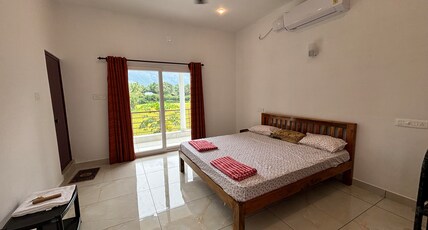 Hidden Leaf farm stay Room Type - Triple Room with Mountain View