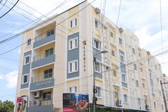 Starlight Hotels DLF