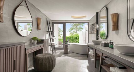 Crowne Plaza Phu Quoc Starbay by IHG Room Type - 2 Bedroom Villa Seafront