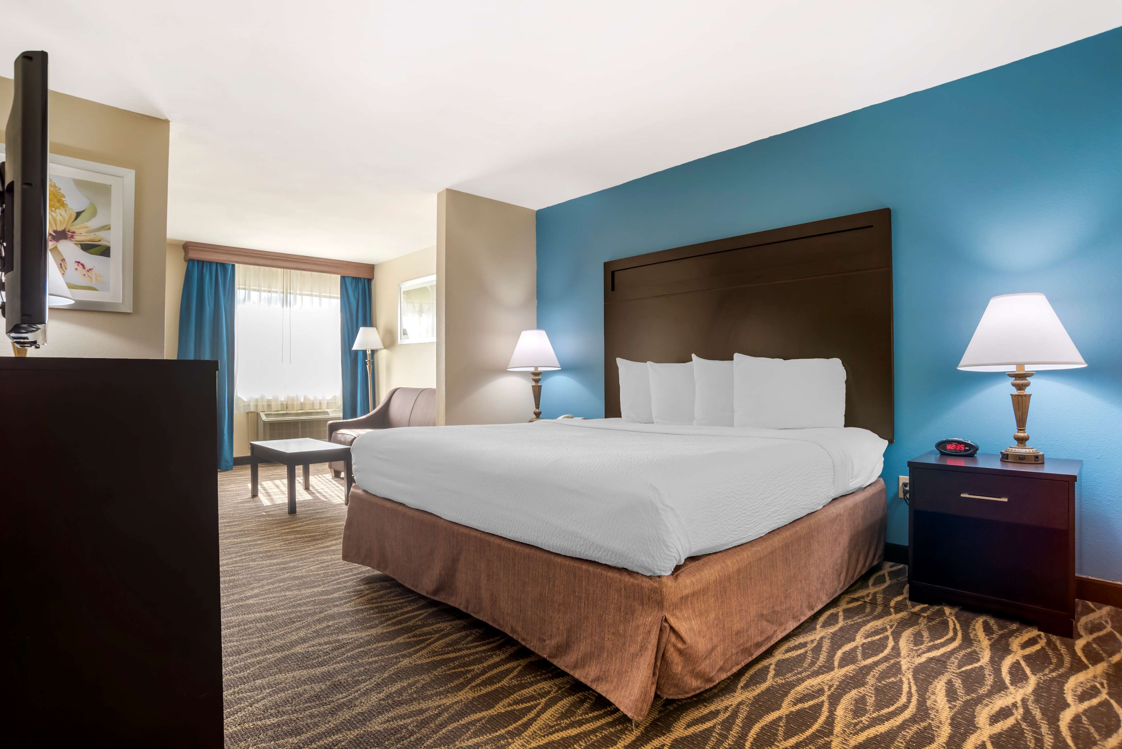Best Western Ville Platte - Tap to explore photos