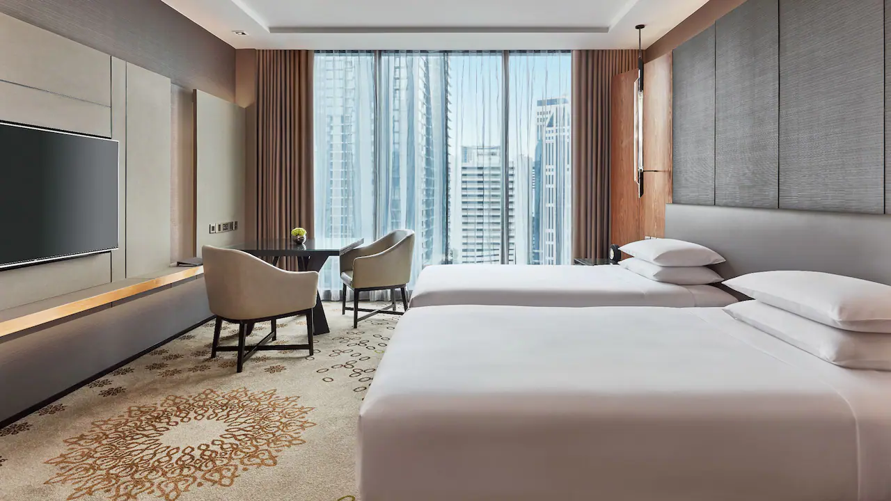 Hyatt Regency Bangkok Sukhumvit Room Type - Twin Room Hyatt Regency Bangkok Sukhumvit Room Type - Twin Room
