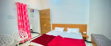 HOTEL SHREE G R