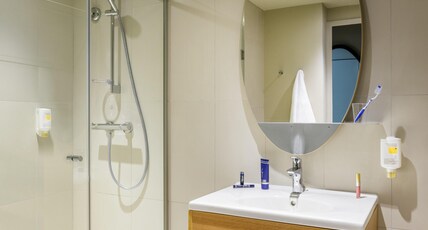 Aparthotel Adagio Access Palaiseau Saclay Room Type - Studio for 4 people with 1 double bed and 2 sofa beds