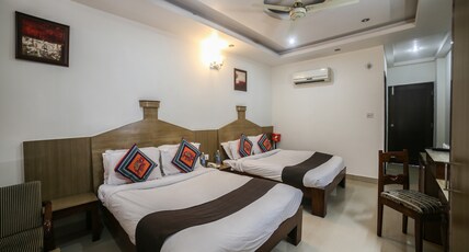 Hotel Mount View International Room Type - Super Deluxe Four Beded Room Hotel Mount View International Room Type - Super Deluxe Four Beded Room