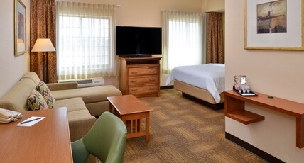 Staybridge Suites LAS CRUCES, an IHG hotel Room Type - 1 Queen Studio Suite