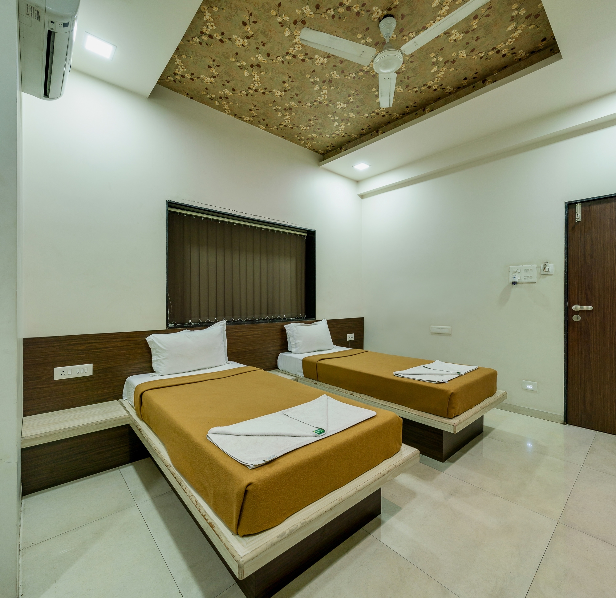 Hotel Rasika Classic - Tap to explore photos