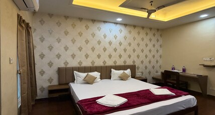 KRISHNA INN Room Type - Deluxe NonAc Room