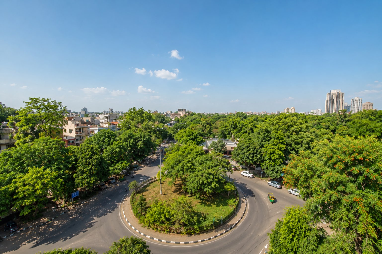 Hotel Amby Inn by Quadis - Lajpat Nagar - Tap to explore photos