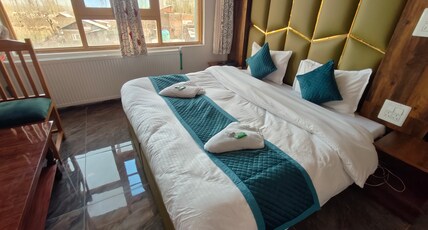 Hotel Gulmarg GS Residency, Kunzer Room Type - Deluxe Room