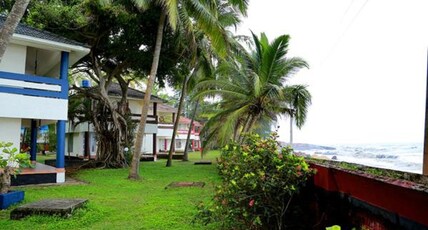 Renai Kappad Beach Resort Room Type - Deluxe Beach view Room