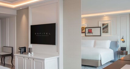Sofitel Bangkok Sukhumvit Room Type - MAGNIFIQUE ROOM, 1 King Size Bed Sofitel Bangkok Sukhumvit Room Type - MAGNIFIQUE ROOM, 1 King Size Bed