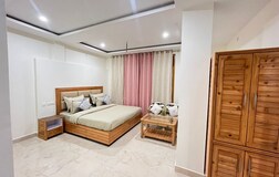 Premium Valley View room with Kitchen
