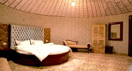 The Misty Bliss Cottages and Homestay Room Type - King 2