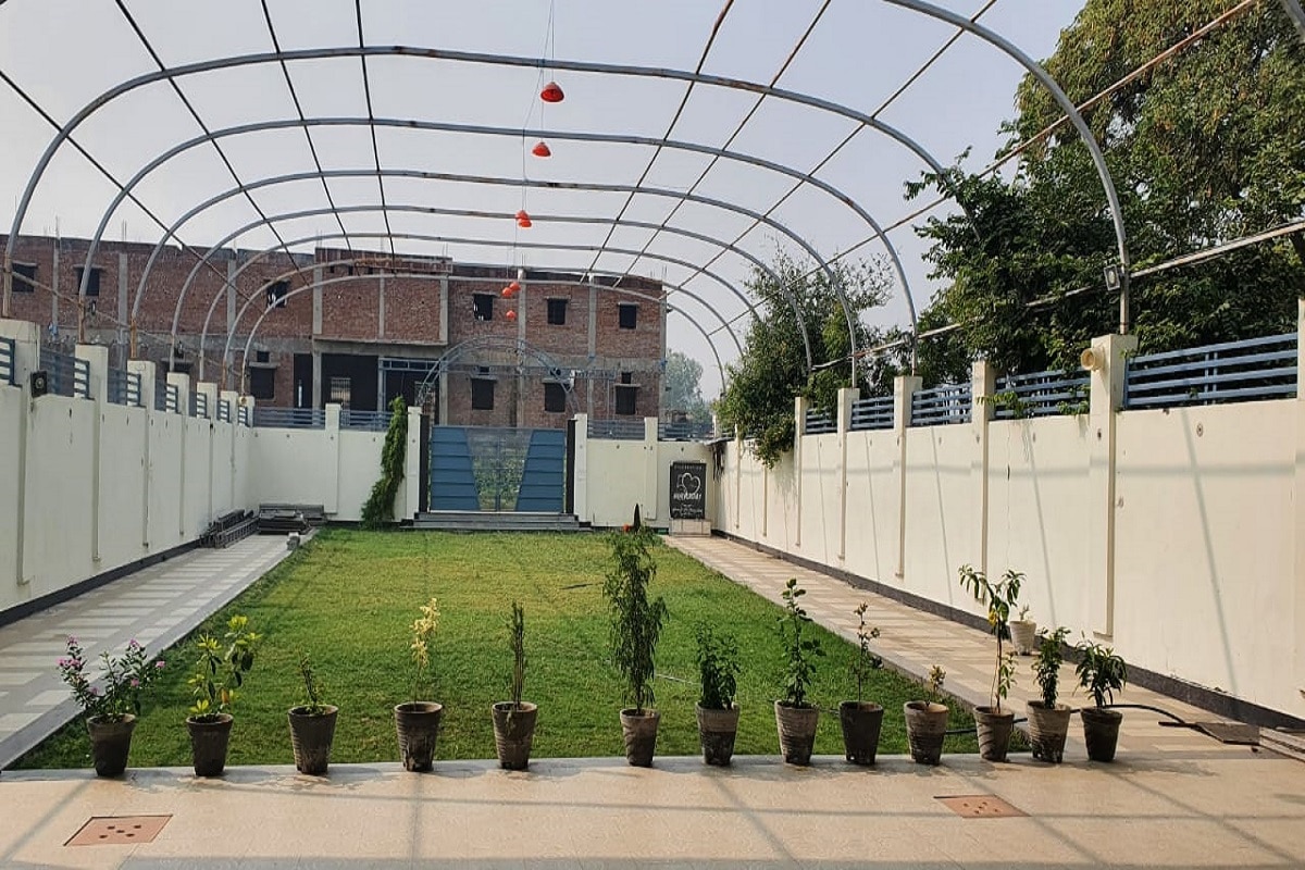 Hotel Ramdham Orchha - Tap to explore photos