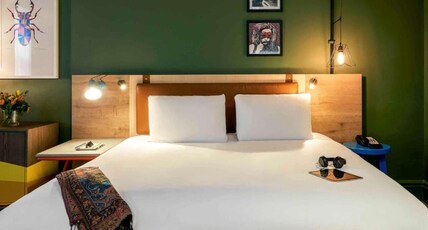 Bristol Grand Hotel By Sunday Room Type - Deluxe Double Room