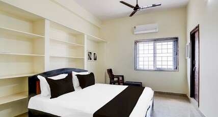 Hotel O KSR GRAND Room Type - Classic