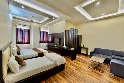RR Hotel