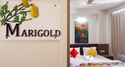 Hotel Fleur Room Type - DELUXE ROOM Hotel Fleur Room Type - DELUXE ROOM