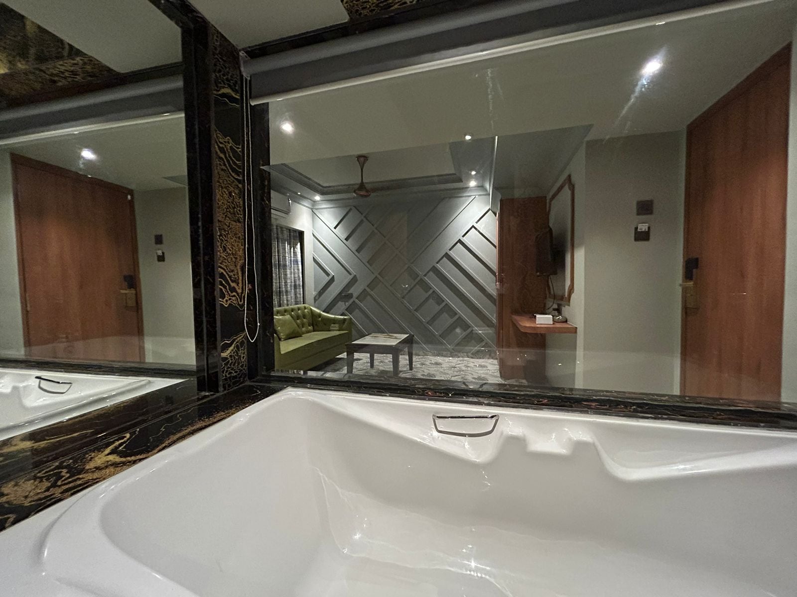 Sagar Sangam Hotel - Tap to explore photos