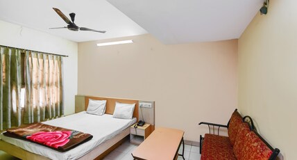 Hotel Sant Plaza Room Type - Non A/C Room