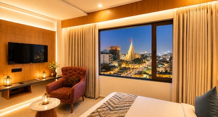 White Panda Hotels SHREE RADHE DWARKA Room Type - Deluxe Double Bed Temple and Sea View White Panda Hotels SHREE RADHE DWARKA Room Type - Deluxe Double Bed Temple and Sea View