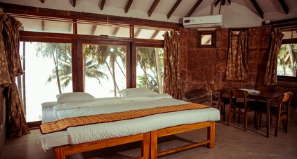 Soneca Cola Beach | Your Beach stay Room Type - Ac Cottage