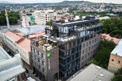 IBIS Styles Tbilisi Center, Freedom Square