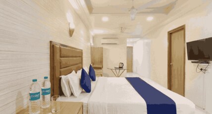 Hotel Kadamb Inn Room Type - SUPER DELUXE