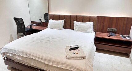 Hotel 3T World Room Type - Classic AC Room