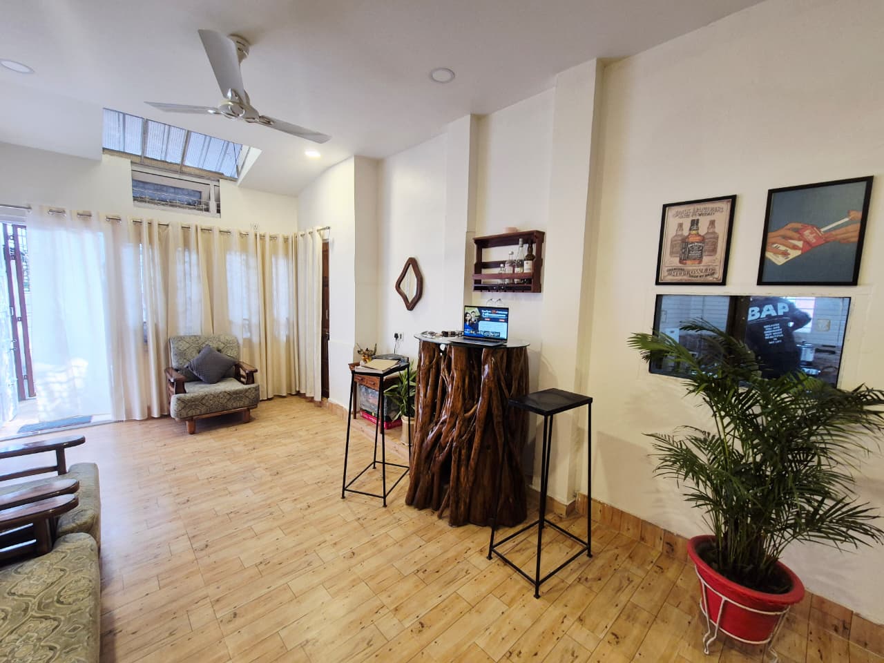Main gallery