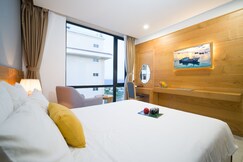 Sunny Ocean Hotel & Spa