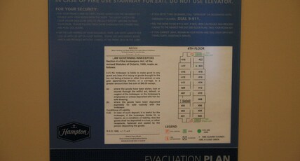 Hampton Inn by Hilton North Bay Room Type - 1 KING BED NON SMOKING