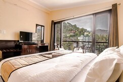 Pinewood Manor Kasauli