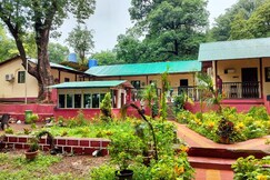 Hotel Meghdoot Matheran, 11 km from Neral Railway Staion by Prospera Hospitality Pvt. Ltd.