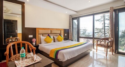 Itsy Hotels Avantika With Forest View Room Type - Standard Room with Forest View