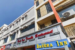 Hotel Basera Inn