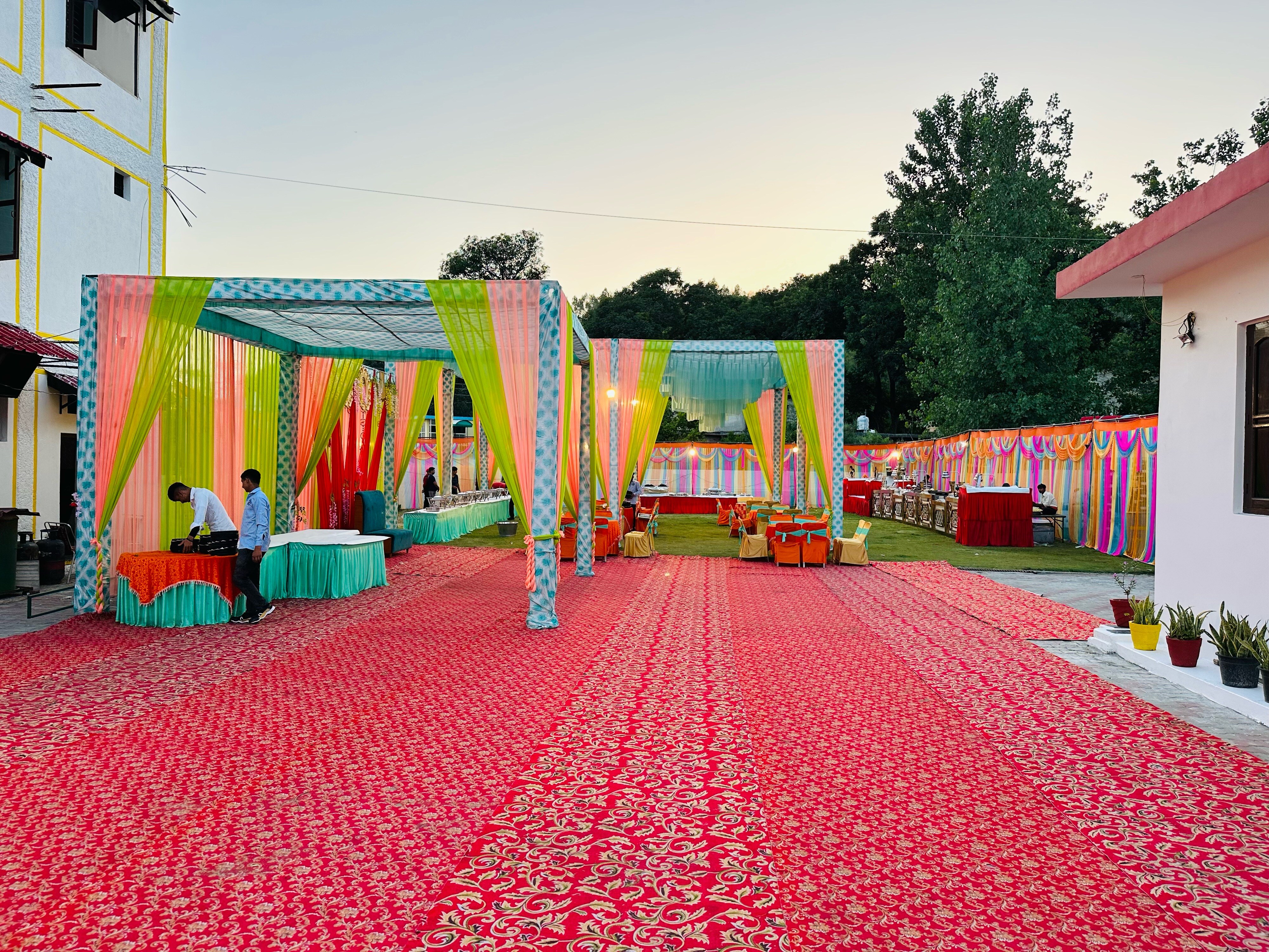 Hotel Nardev Marine Corps - Tap to explore photos